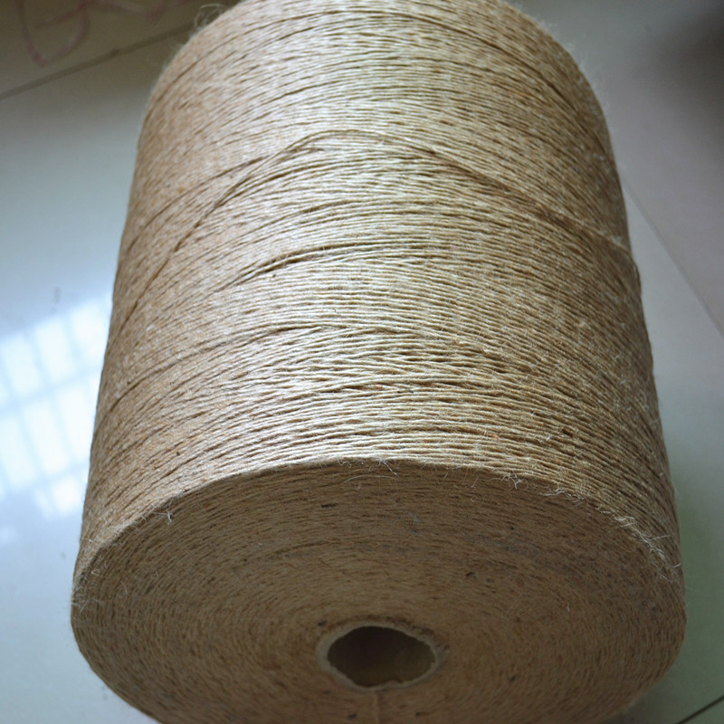 Home Textiles Photos - Tissage de ficelle en jute et